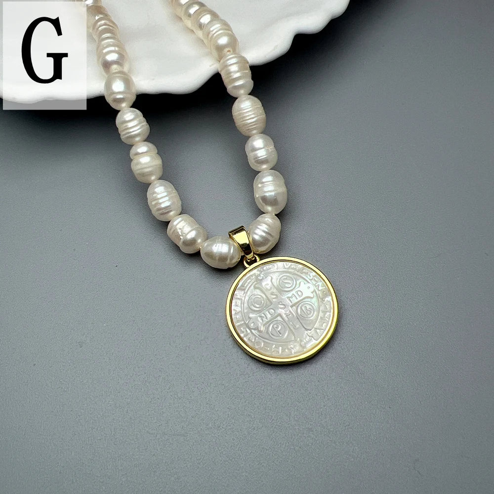 Natural Freshwater Pearl Necklace Female Jesus Sacred Heart Virgin Mary Guadalupe Pendant Choker for Women Luxury Jewelry Gifts