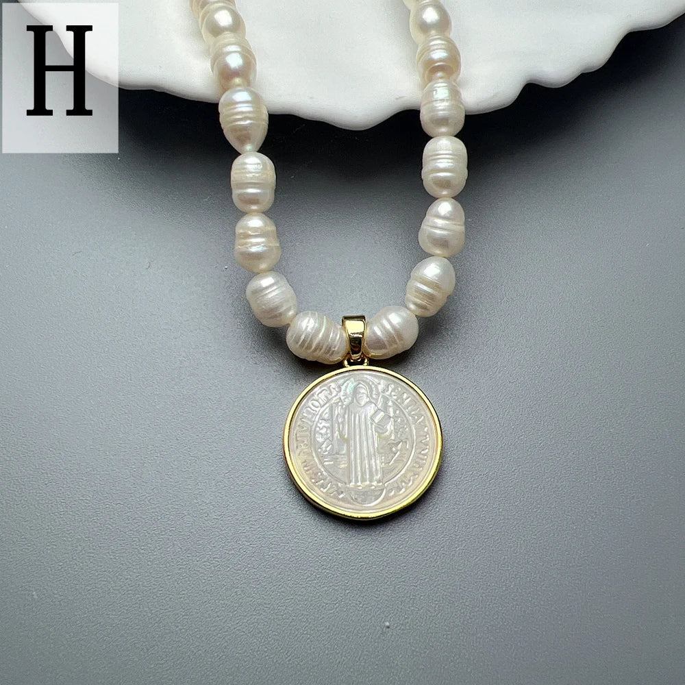 Natural Freshwater Pearl Necklace Female Jesus Sacred Heart Virgin Mary Guadalupe Pendant Choker for Women Luxury Jewelry Gifts