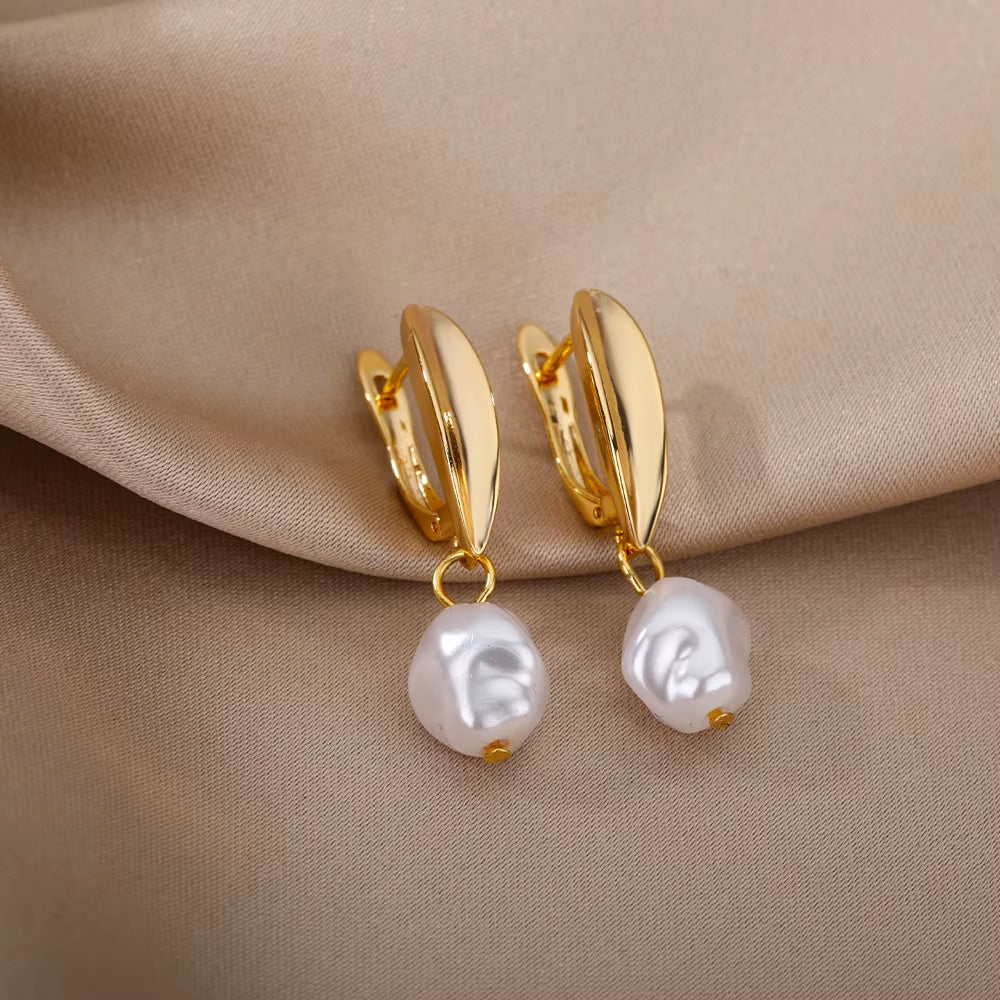 Circle Earrings for Women Vintage Punk Baroque Pearl Earrings Stainless Steel Ear Clip Women Jewelry Imitation Pearl Gift Mujer